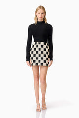 CURAAE Amyra Textured Stretch Top In Black