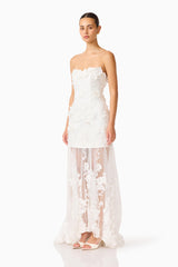 Lorina Sweetheart Gown in White