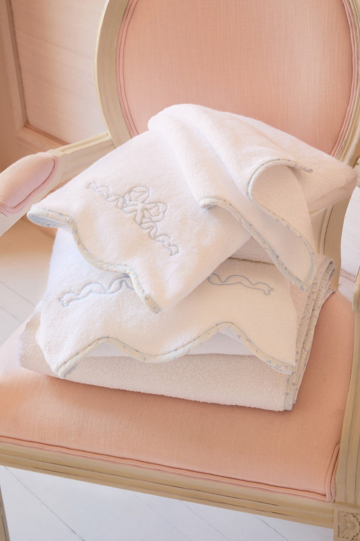 Bow-Embroidered Hand Towel