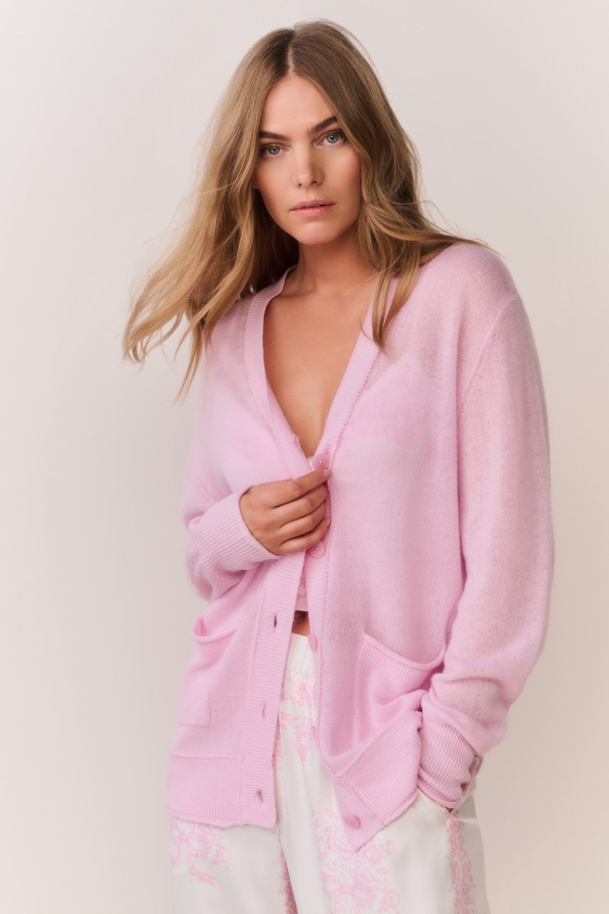 Applene Lightweight Cashmere Cardigan