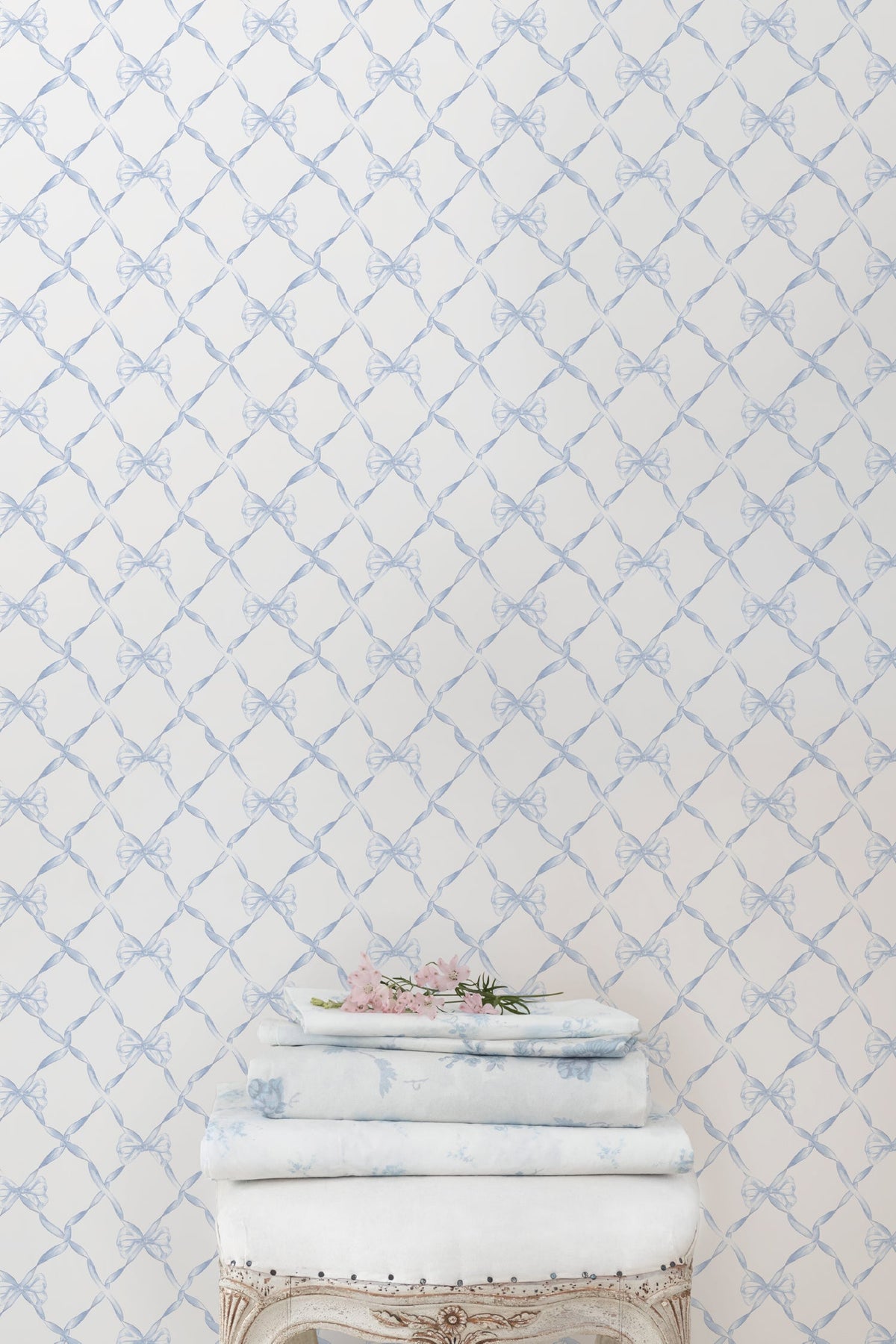 Baby Bow Blue Bella Standard Wallpaper