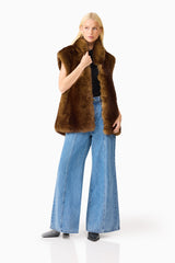 CURAAE Winona Vest in Brown