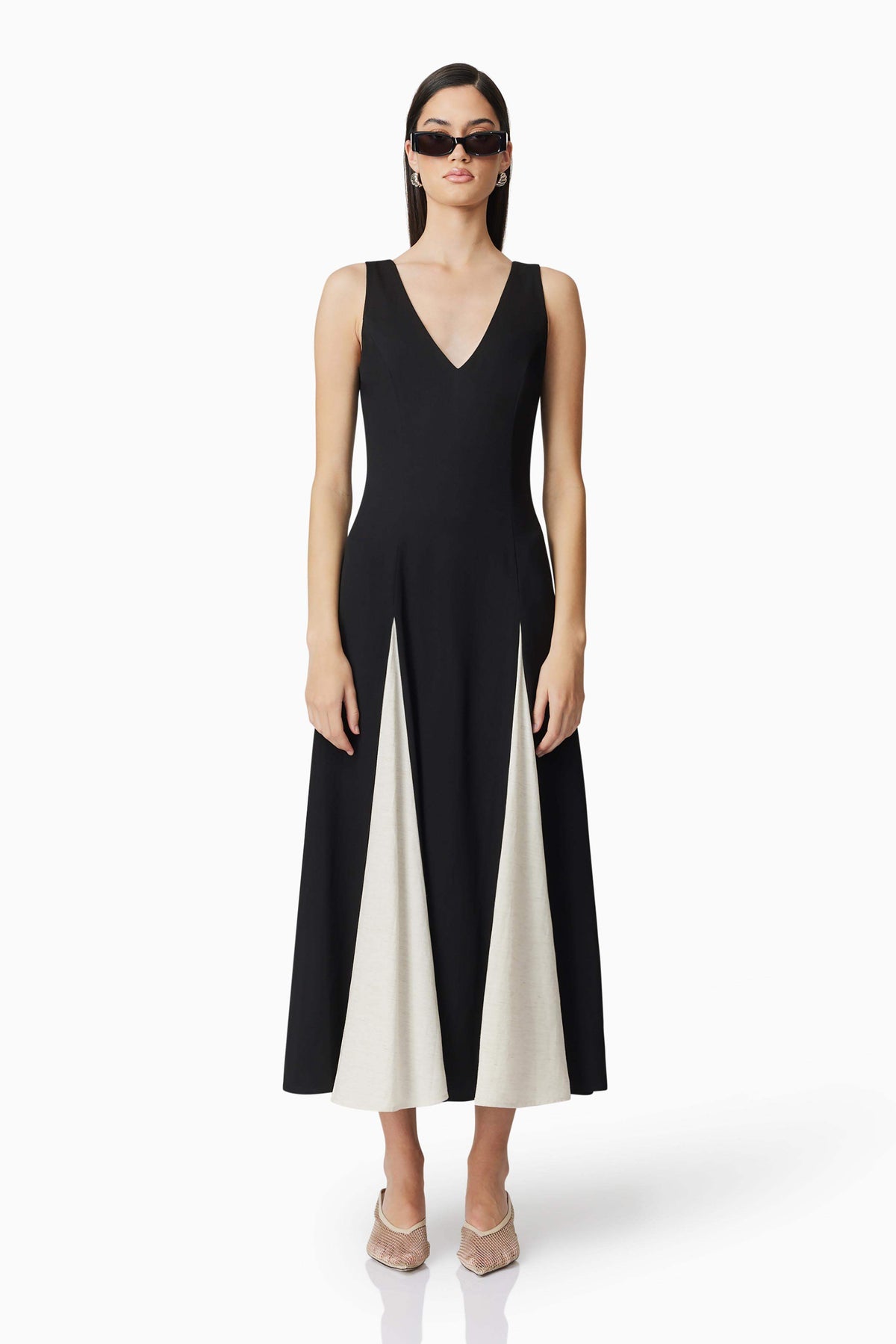 CURAAE Vera Midi Dress In Black & White