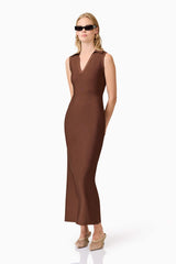 CURAAE Khloe Crepe Knit Midi Dress in Brown