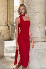 Darya Fitted Midi Dress in Red